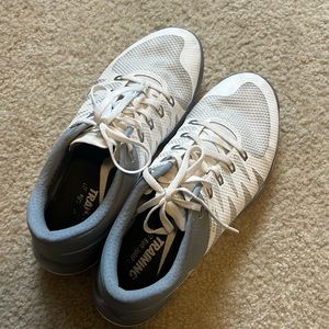 Men’s Nike training flywire